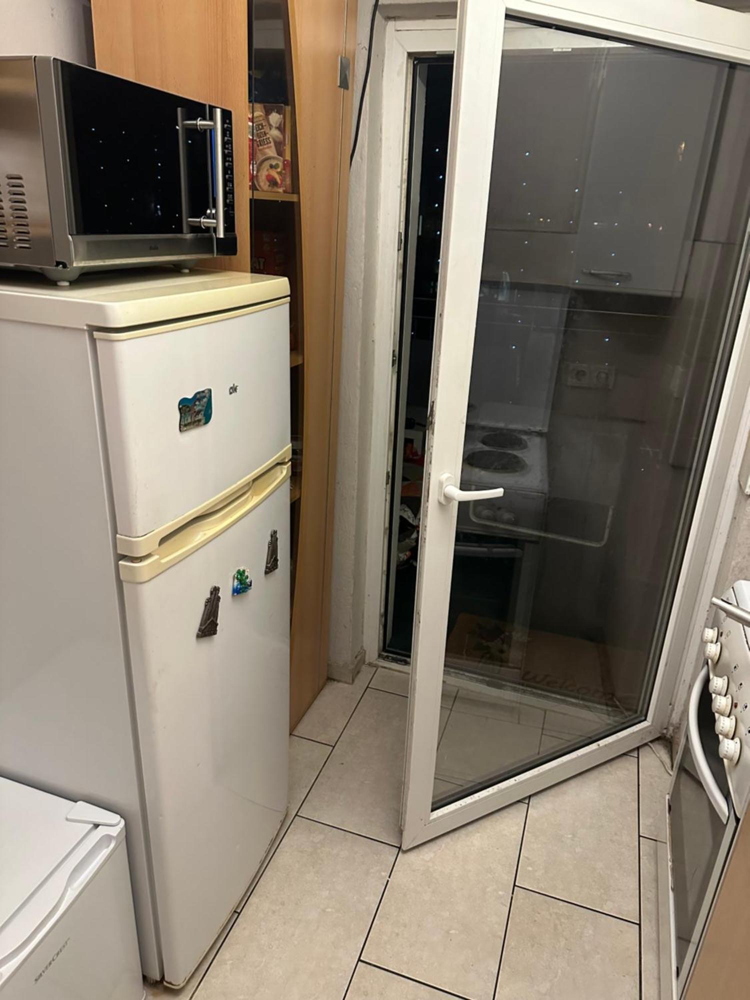 Schoenes Zimmer In Bahnhofsnaehe In Einer Wohnung Mit Grosser Terrasse Gießen Екстериор снимка