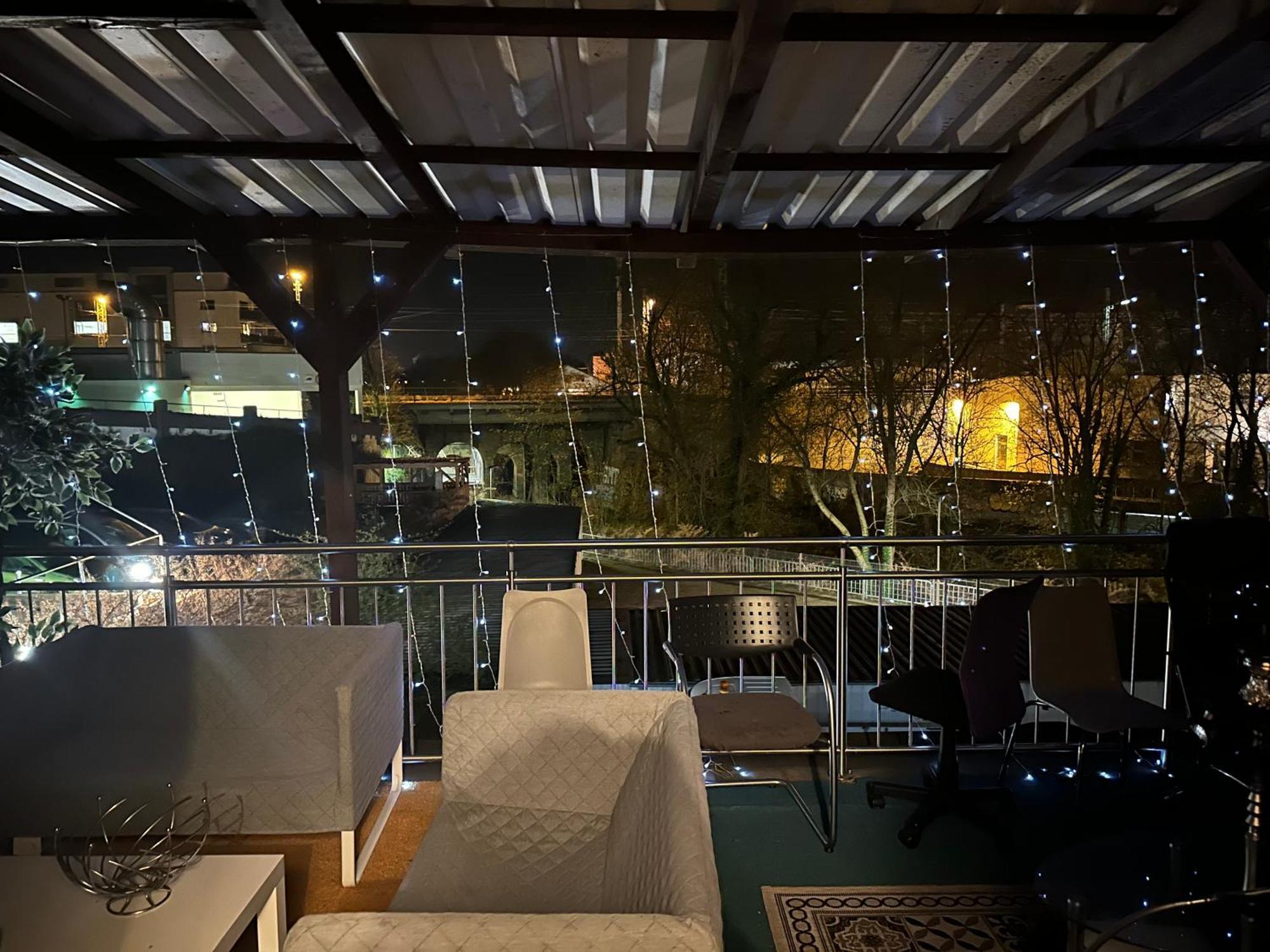 Schoenes Zimmer In Bahnhofsnaehe In Einer Wohnung Mit Grosser Terrasse Gießen Екстериор снимка